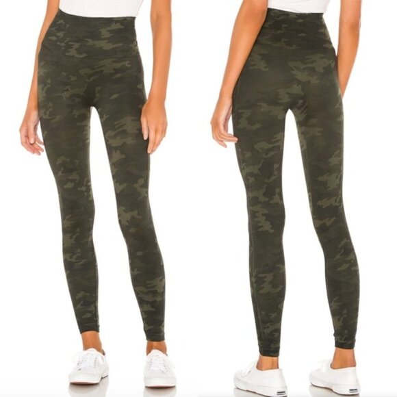 SPANX Camo Look At Me Now Seamless Leggings - Picture 1 of 7